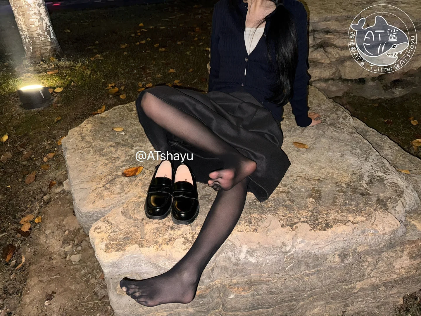 AT鲨 - 户外五指黑丝 [38P-74MB] tg@simisebaisi 【丝足阁】025.webp